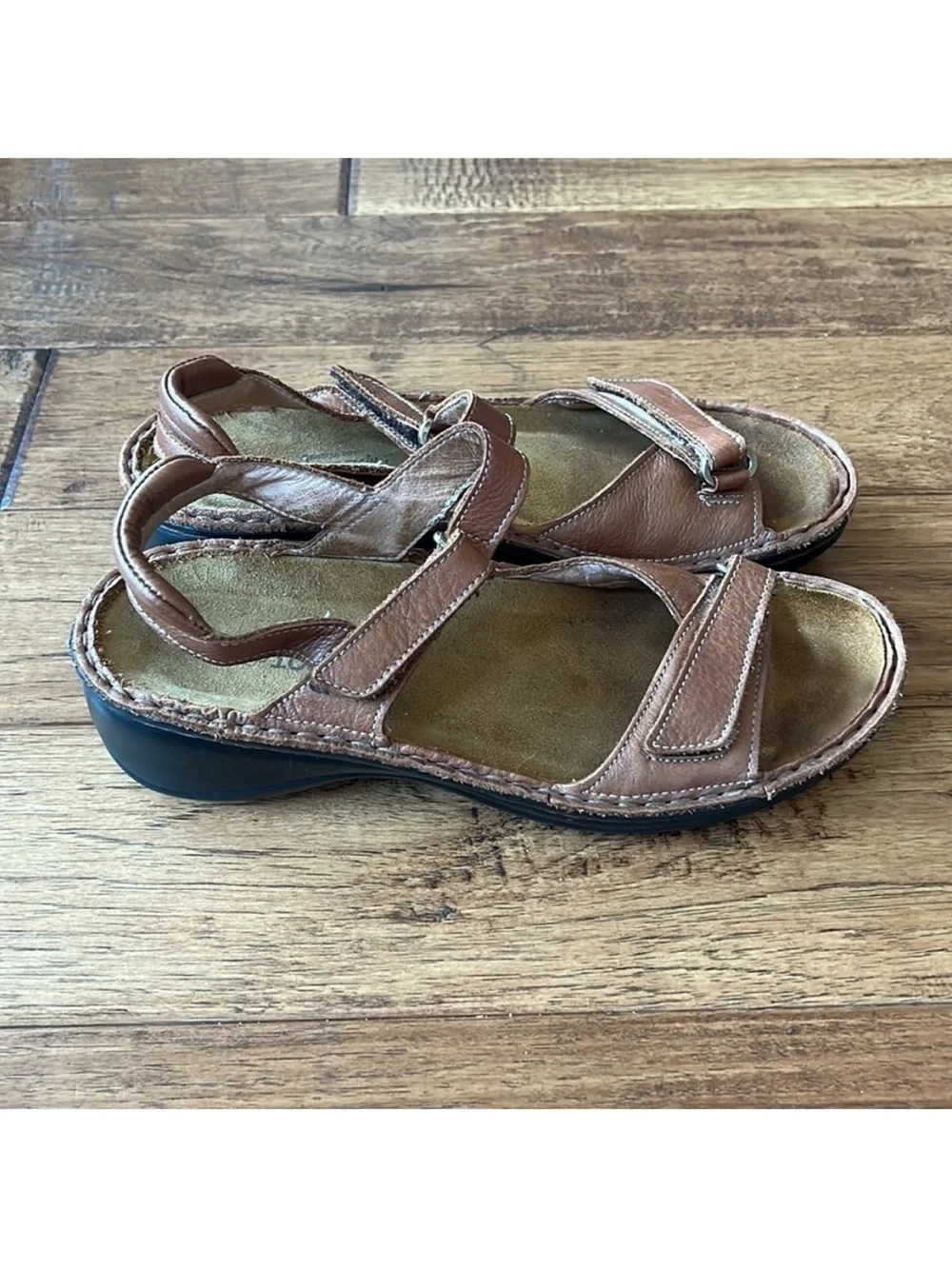 Naot Brown Leather Sandals Comfort Shoes Adjustable Straps Size 37 / US 6